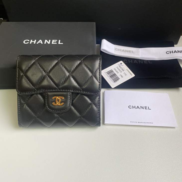Picture of Chanel Wallets _SKUfw239882108fw